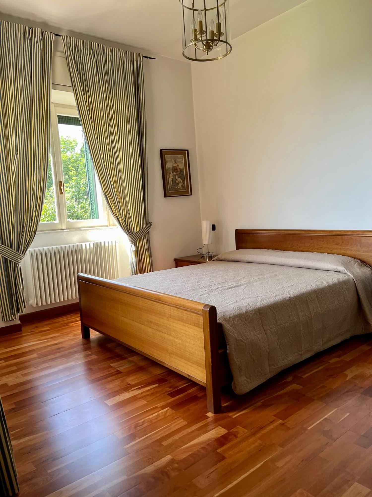 Villa Moia 瓦雷泽 外观 照片